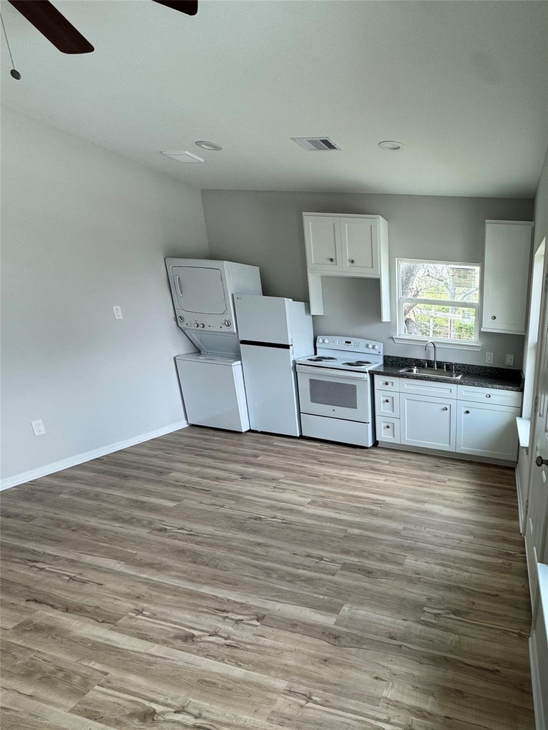 103 A Lincoln Cedar Drive - Photo 3