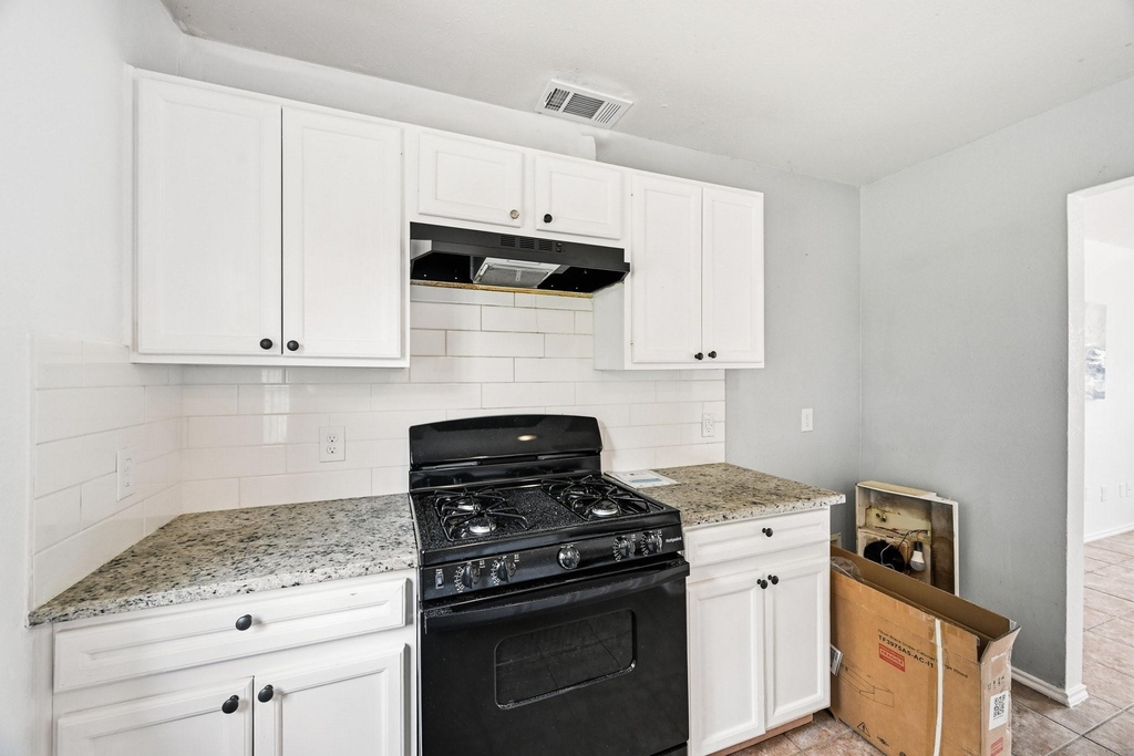 6206 Greenwick Lane - Photo 6