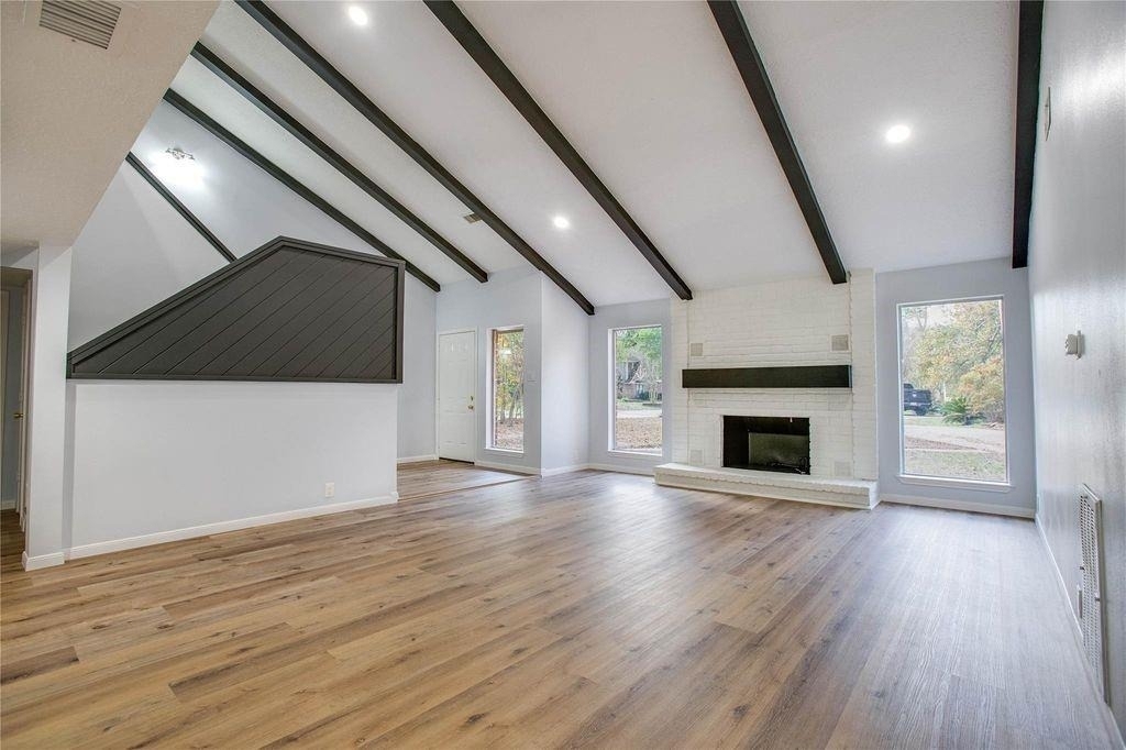 605 Jeff Davis Court - Photo 0