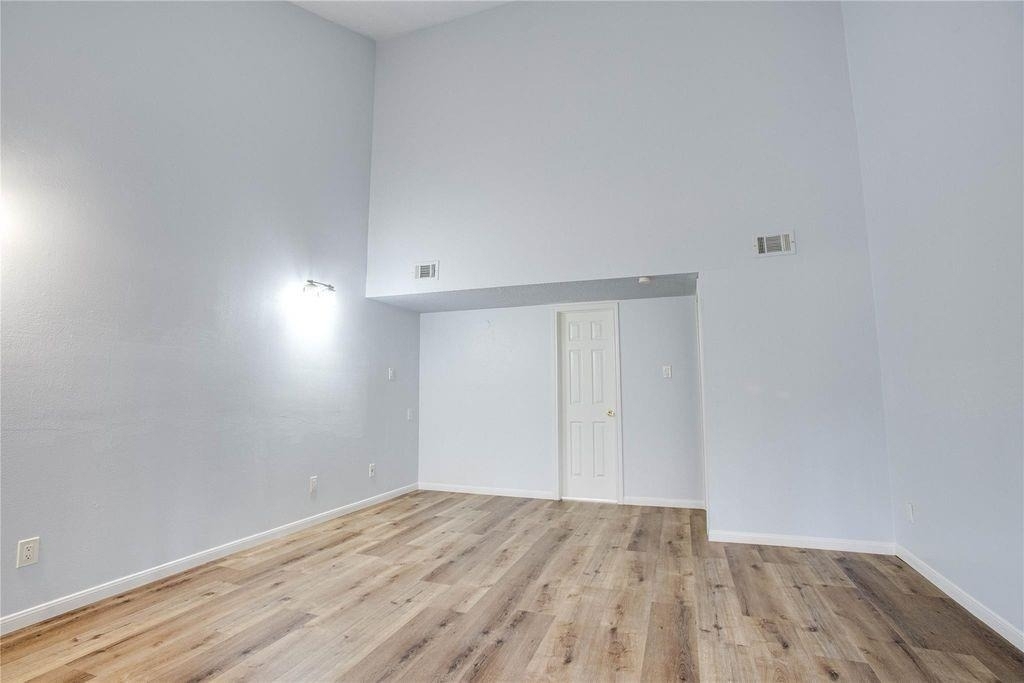 605 Jeff Davis Court - Photo 15