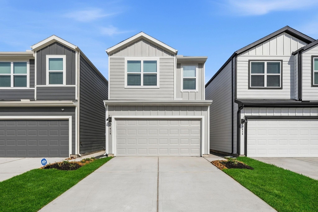 17818 Delmar Heights - Photo 0