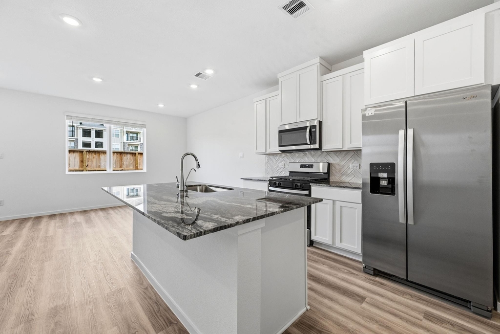 17818 Delmar Heights - Photo 6