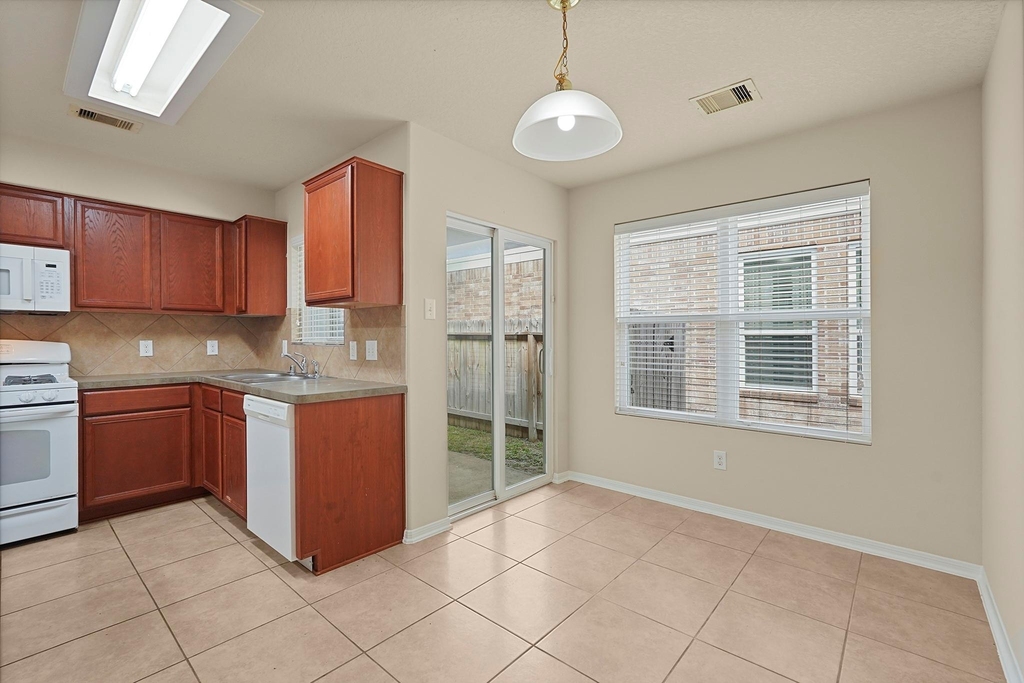 29417 Forest Floor Lane - Photo 10