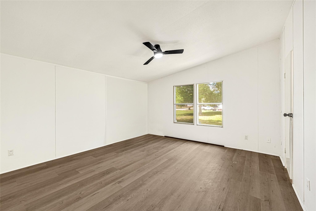 16315 Lone Star Ranch Drive - Photo 17