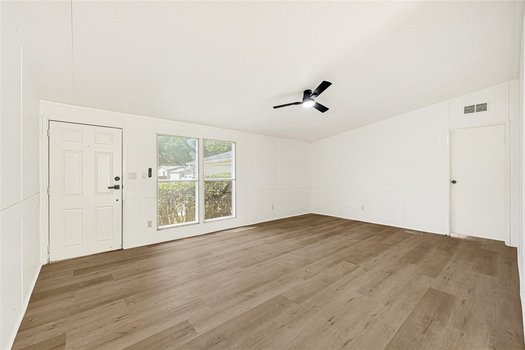 16315 Lone Star Ranch Drive - Photo 8