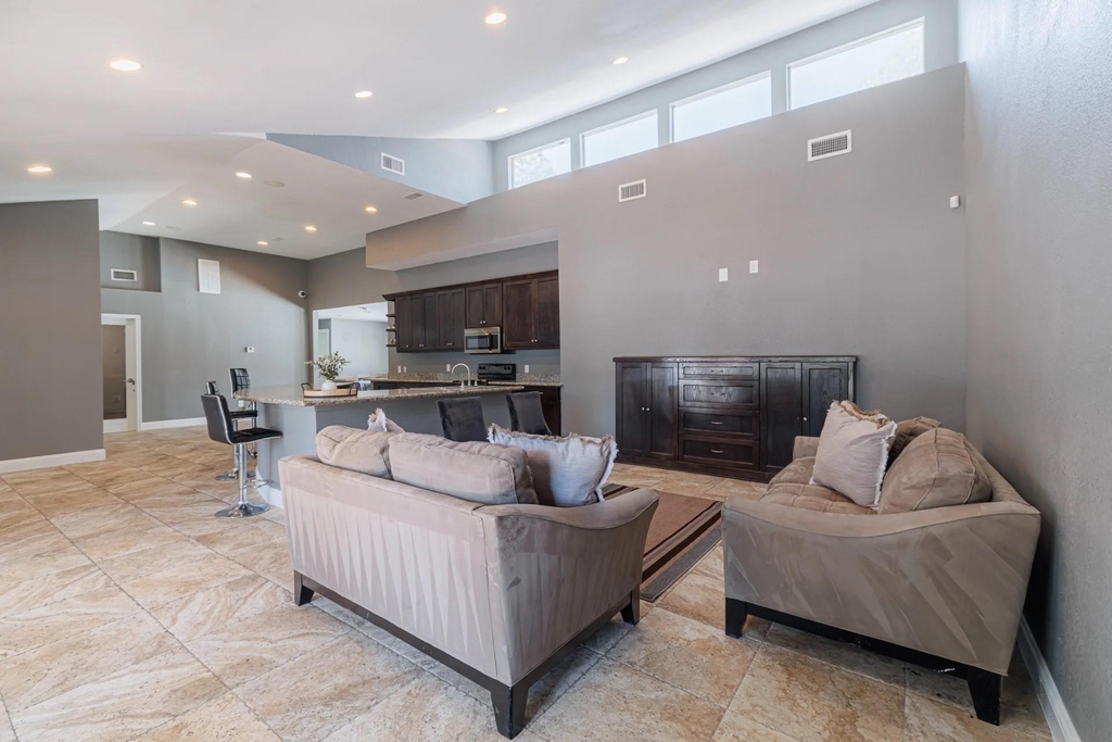 200 Hallow Tree Lane - Photo 7