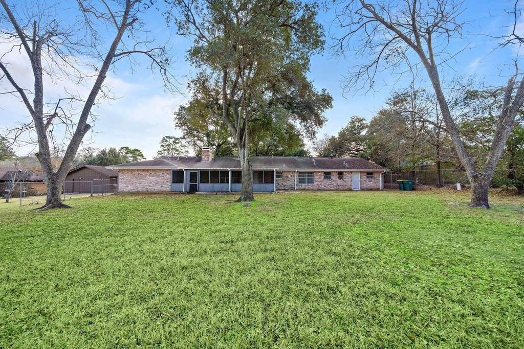 1104 Hillcrest Drive - Photo 18