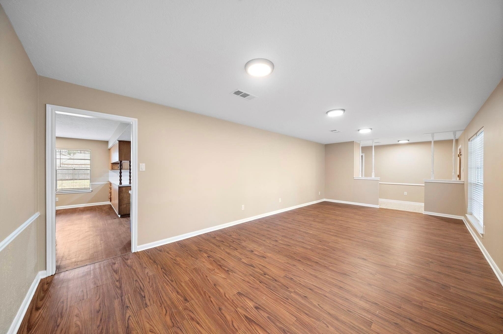 1104 Hillcrest Drive - Photo 1