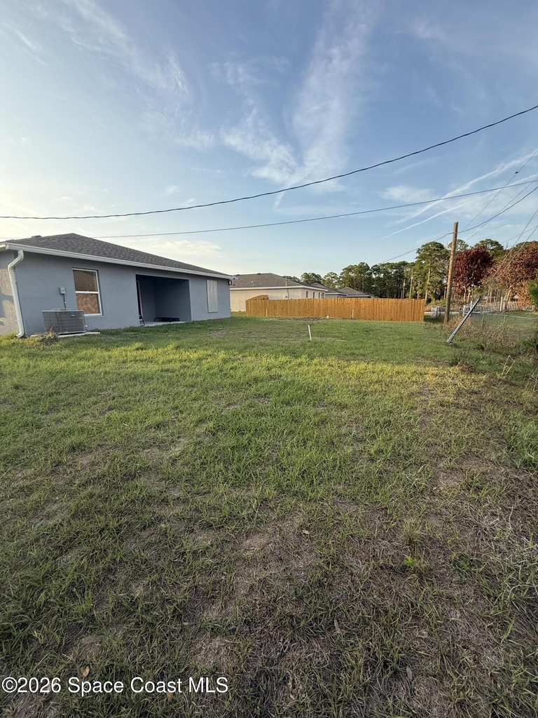 487 Wiltshire Avenue Sw - Photo 13