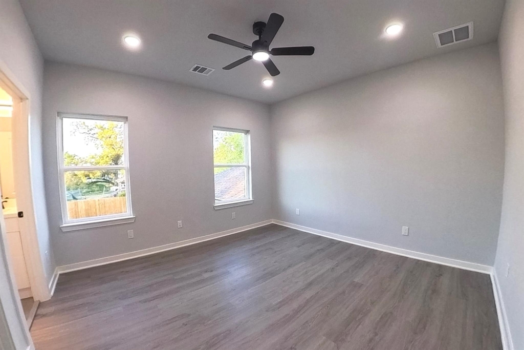 2832 Mansfield Street - Photo 14