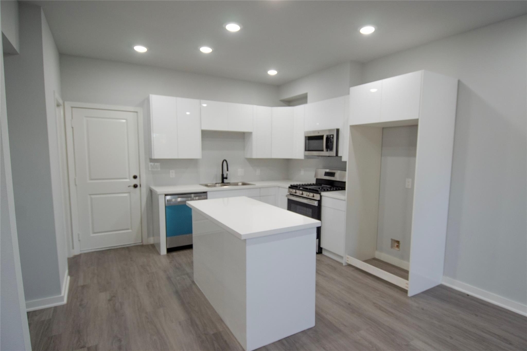 2832 Mansfield Street - Photo 7