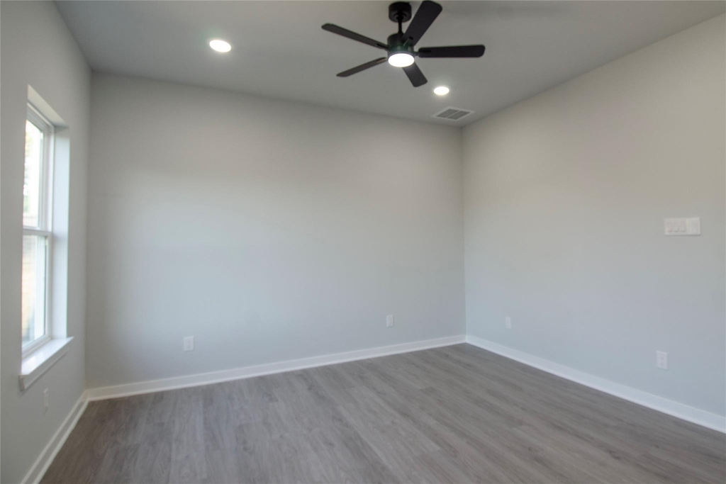2832 Mansfield Street - Photo 16