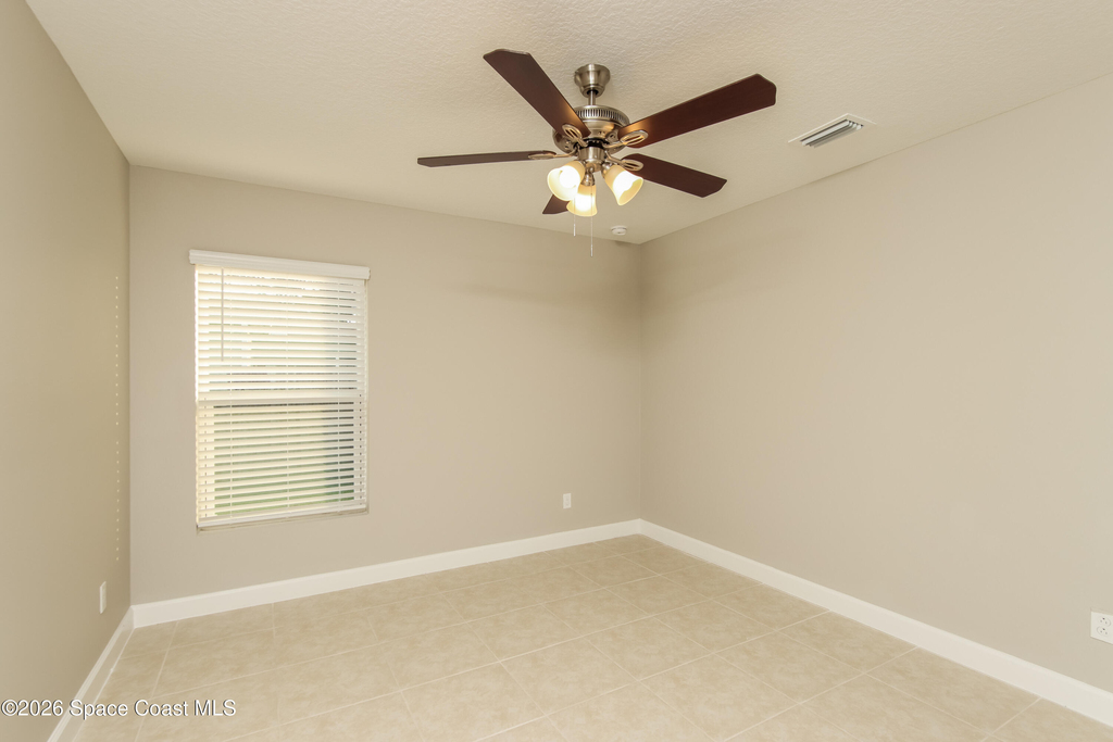 543 Reading Street Se - Photo 9