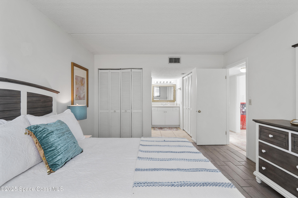 1145 N Shannon Avenue - Photo 18