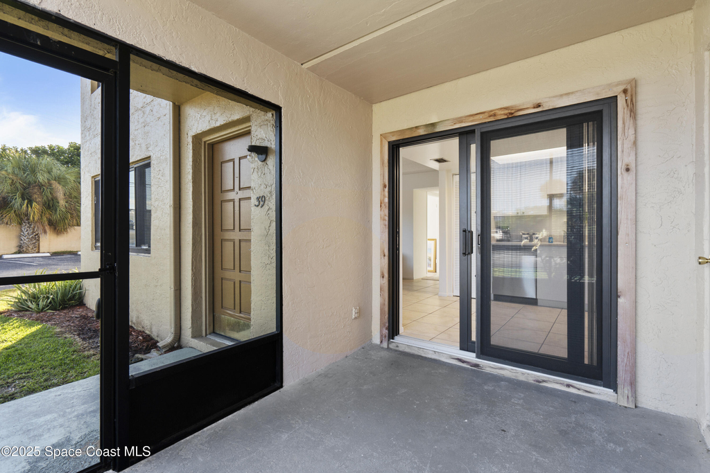 1145 N Shannon Avenue - Photo 29