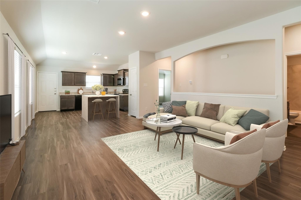 2545 Coho Drive - Photo 4