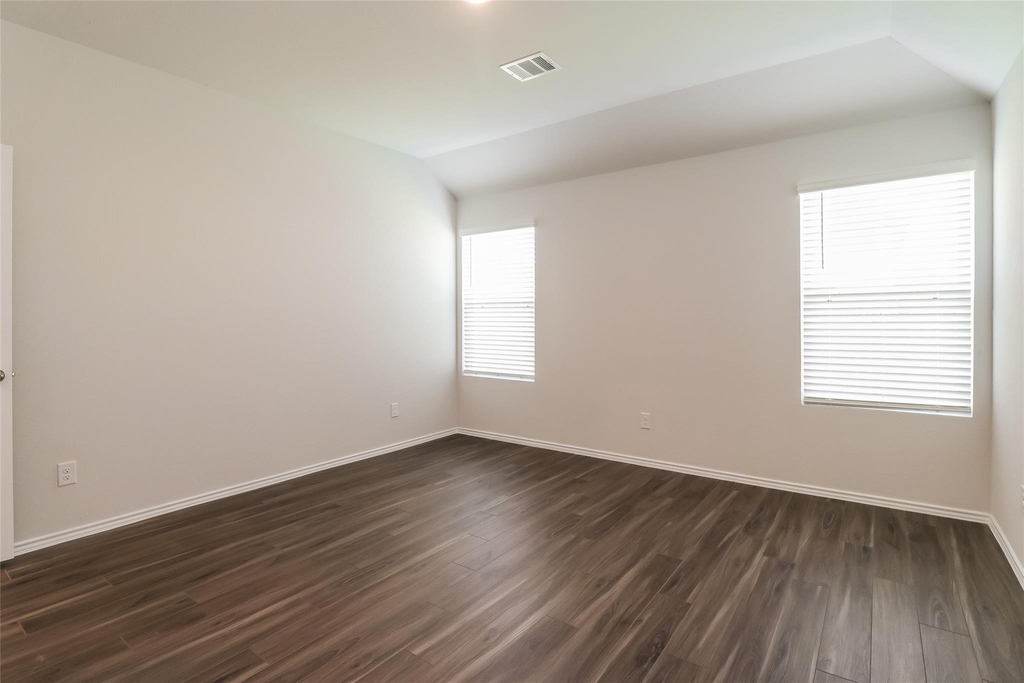 2545 Coho Drive - Photo 9