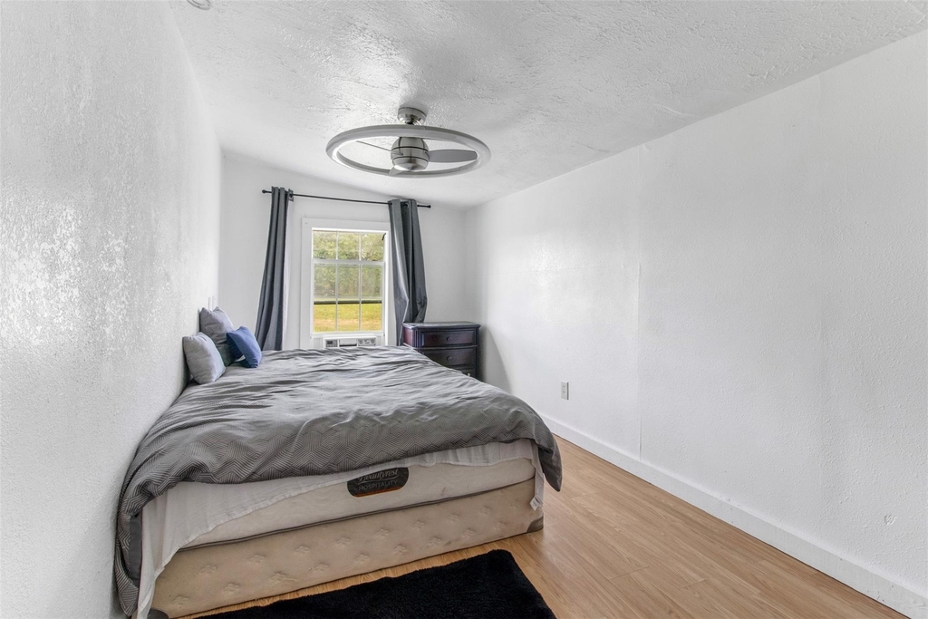 114 Melton Street - Photo 15