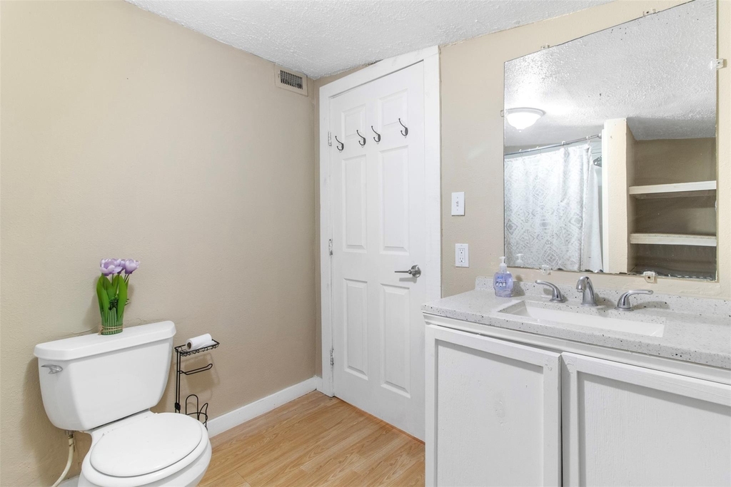 114 Melton Street - Photo 12
