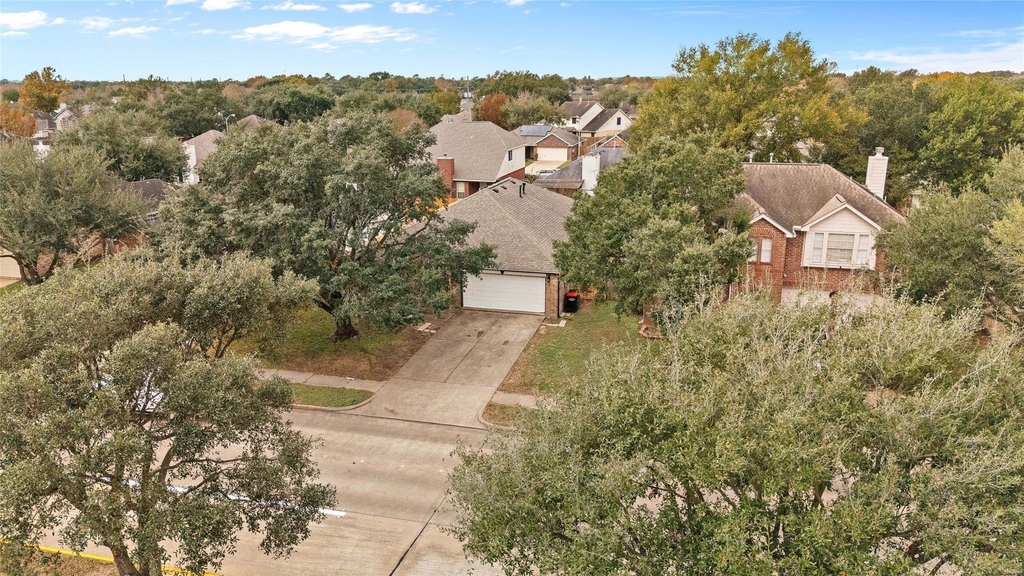 6627 Greenhouse Rd - Photo 0