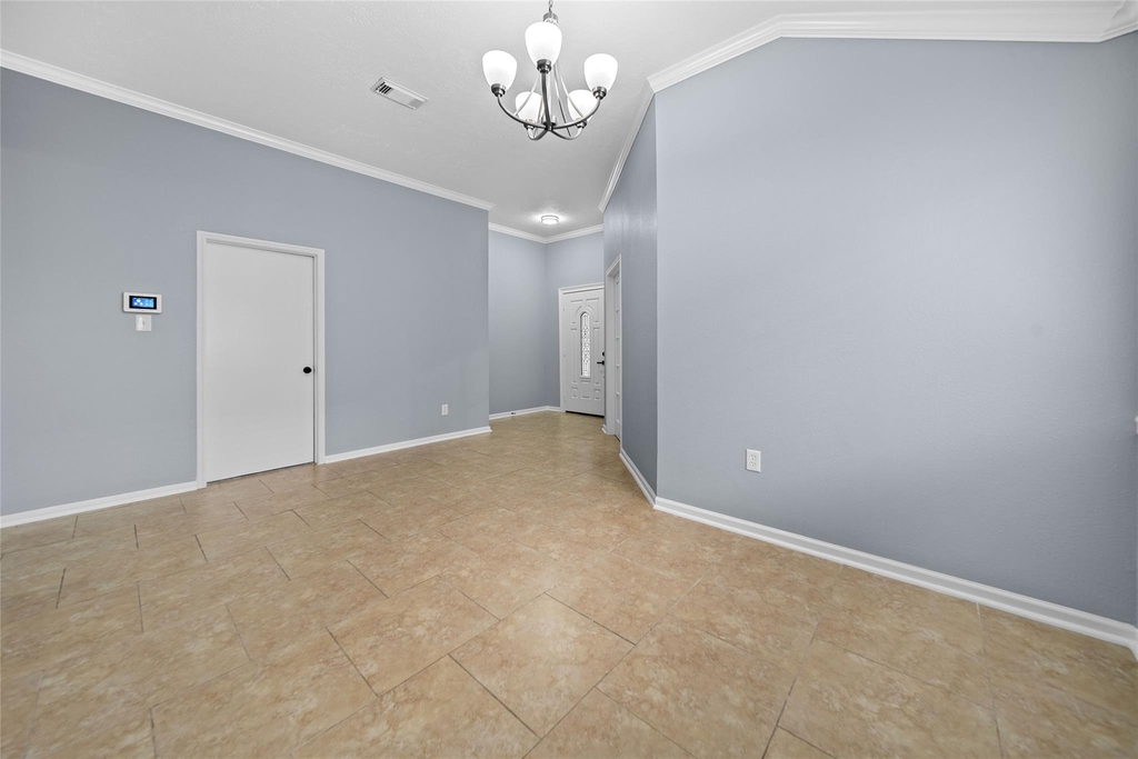 6627 Greenhouse Rd - Photo 4