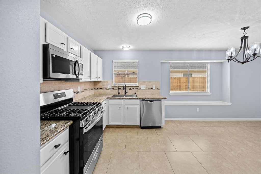 6627 Greenhouse Rd - Photo 15