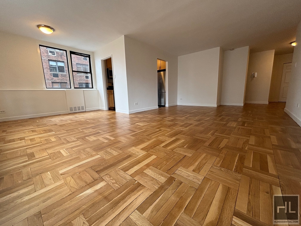 East 79th Street - Photo 1
