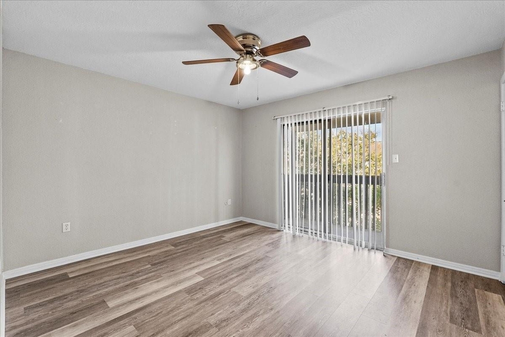 250 El Dorado Boulevard - Photo 12
