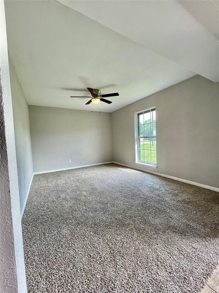 509 Dwyer Street - Photo 3
