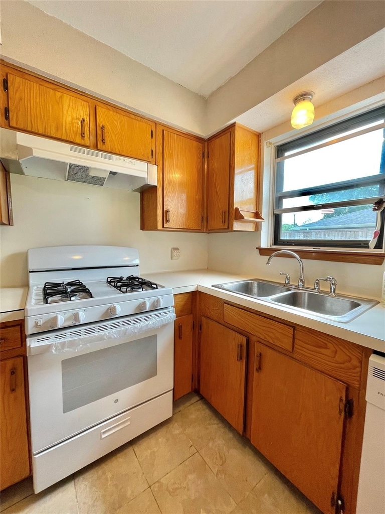 509 Dwyer Street - Photo 7