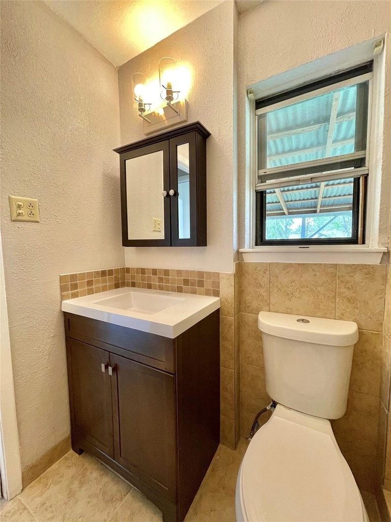 509 Dwyer Street - Photo 13