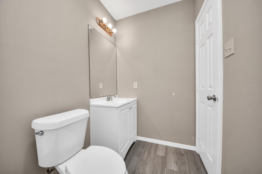 17111 River Road - Photo 12