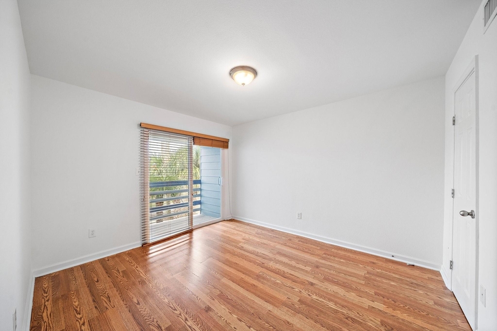 100 Market St Street - Photo 5
