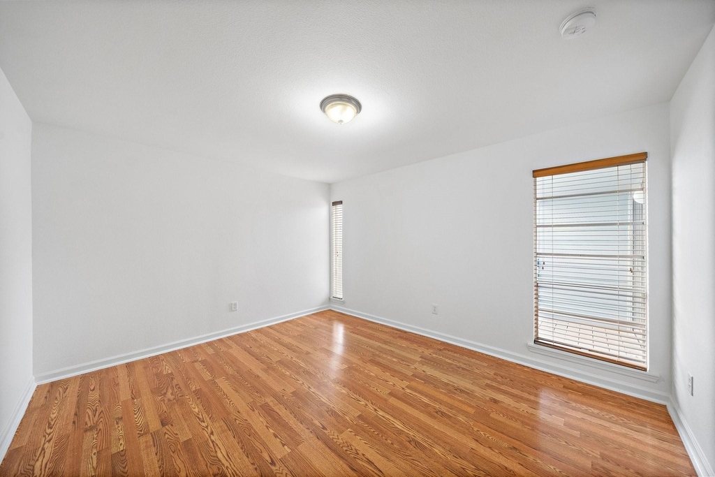 100 Market St Street - Photo 7