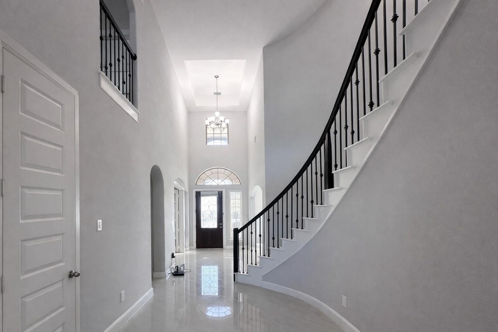 2406 Trocadero Lane - Photo 10