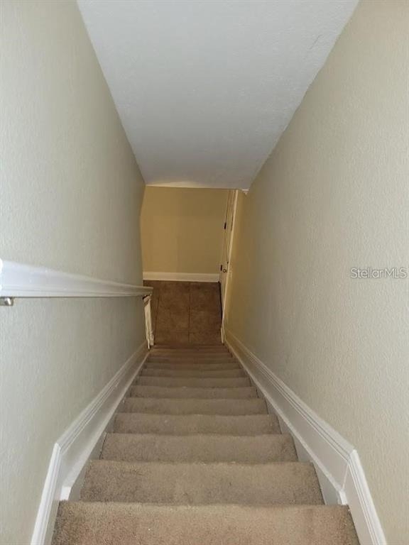 13698 Orange Sunset Drive - Photo 8