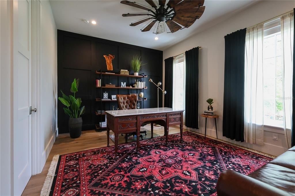 2402 W Parkland Boulevard - Photo 30