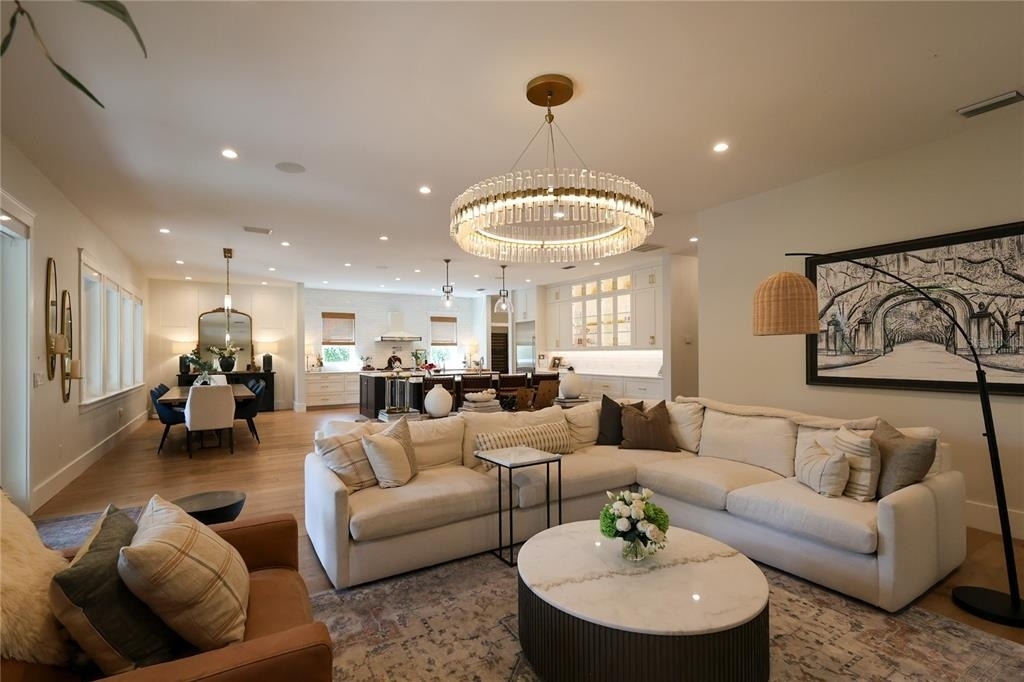 2402 W Parkland Boulevard - Photo 10