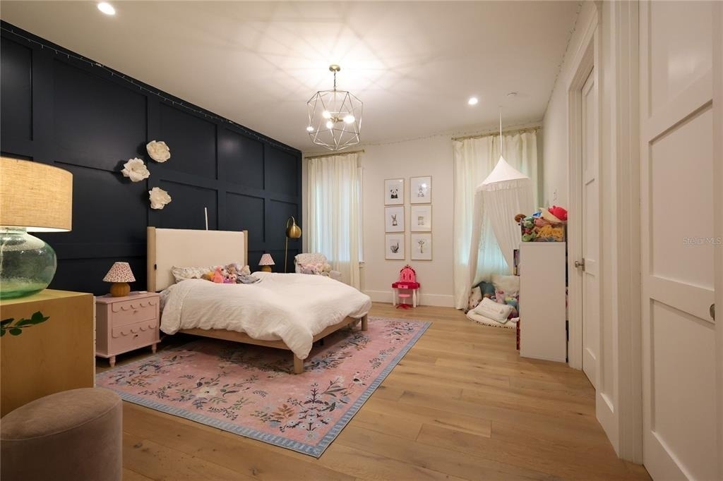 2402 W Parkland Boulevard - Photo 31