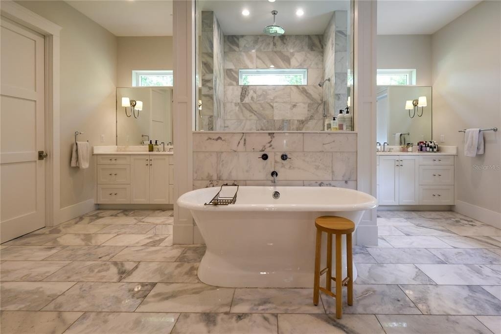 2402 W Parkland Boulevard - Photo 26