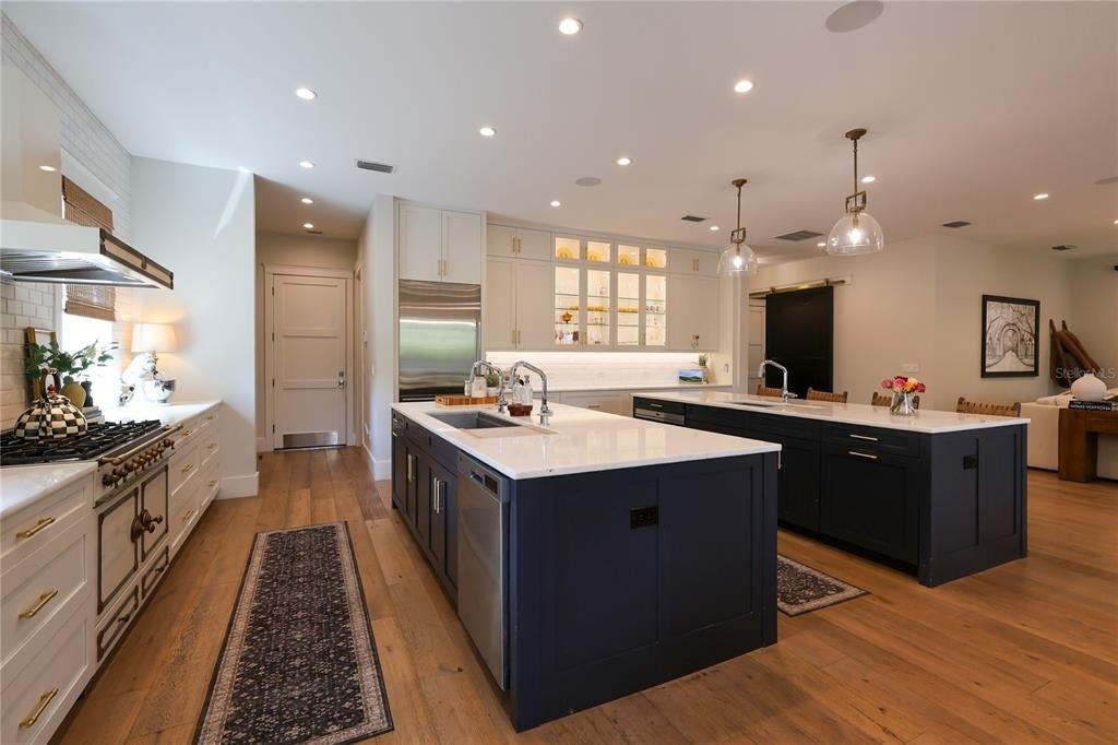 2402 W Parkland Boulevard - Photo 14