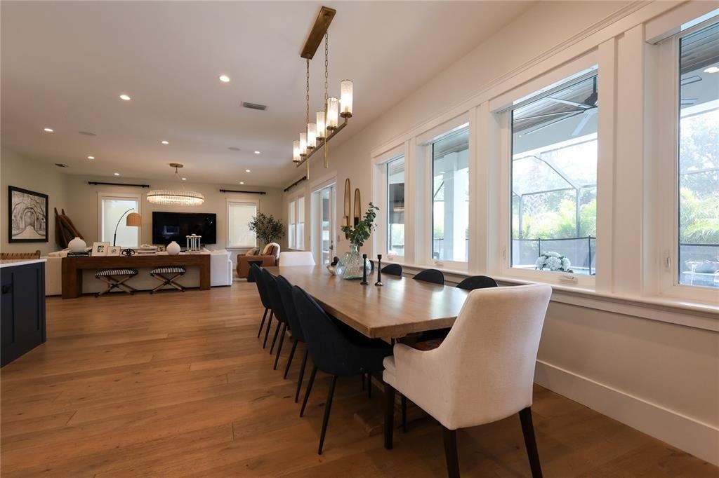 2402 W Parkland Boulevard - Photo 11