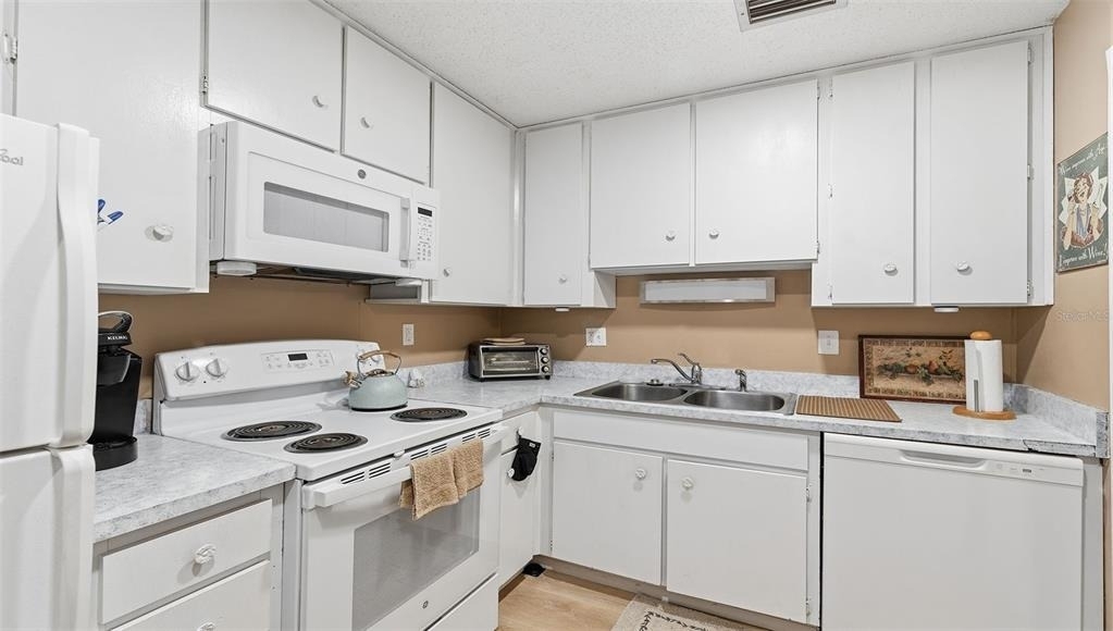 2700 Bayshore Boulevard - Photo 35