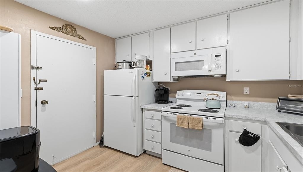 2700 Bayshore Boulevard - Photo 32
