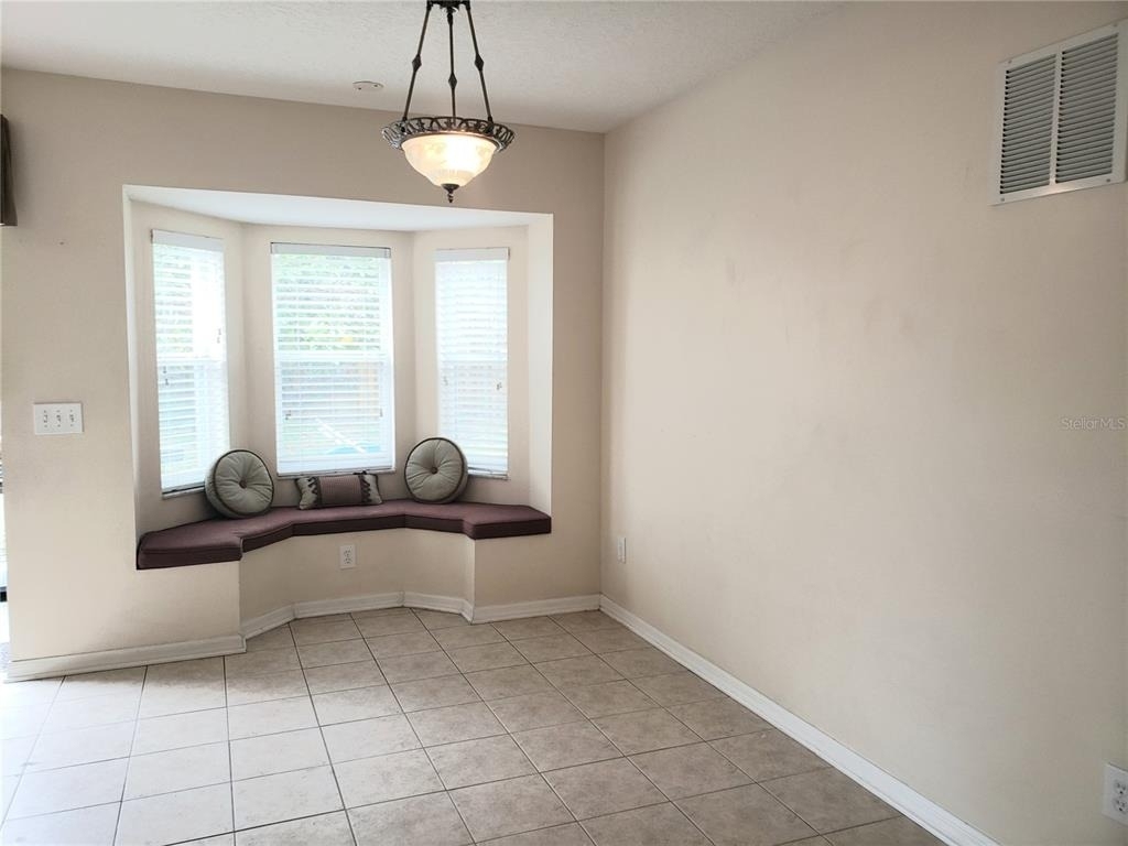 10310 Lakeside Vista Drive - Photo 3