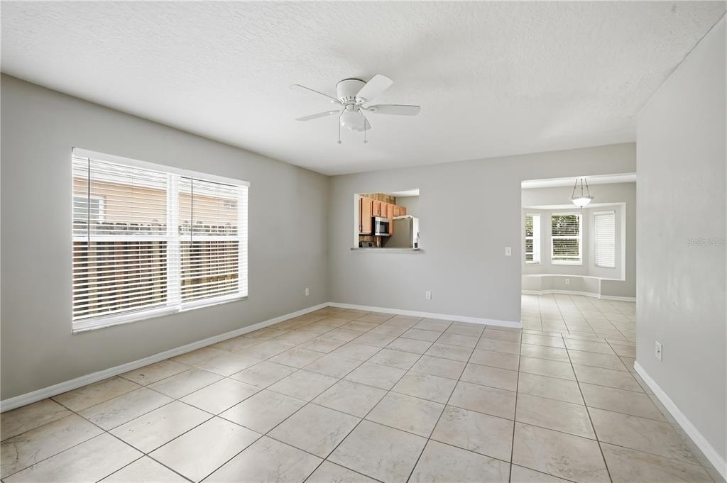 10310 Lakeside Vista Drive - Photo 4