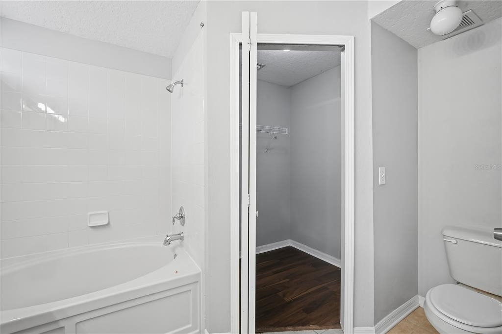 10310 Lakeside Vista Drive - Photo 11