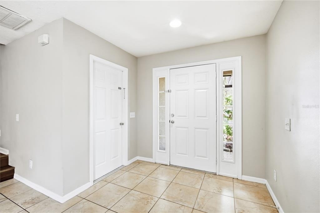 10310 Lakeside Vista Drive - Photo 2