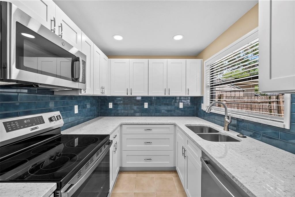 1193 Bass Boulevard - Photo 2