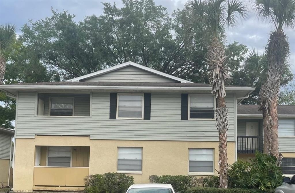211 Thorn Tree Place - Photo 1